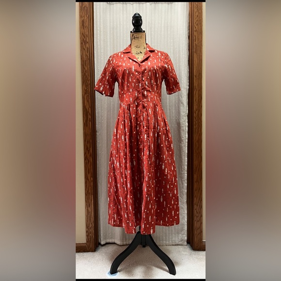 SEASALT CHARLOTTE ORANGE FISH SHORT SLEEVE MIDI FIT & FLARE DRESS size 6 - Picture 4 of 11